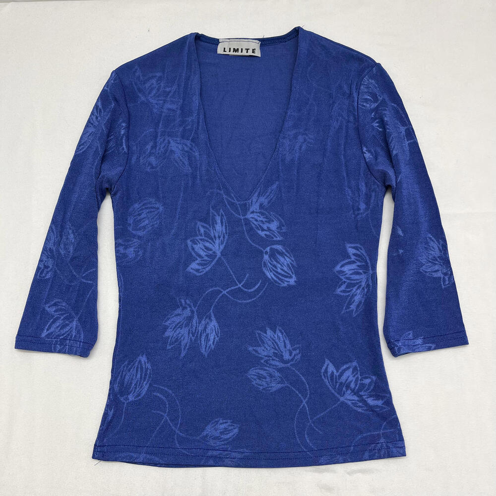 🌹5 for $50🌹The Limited Royal Blue Floral V-Neck 3/4 Sleeve Top